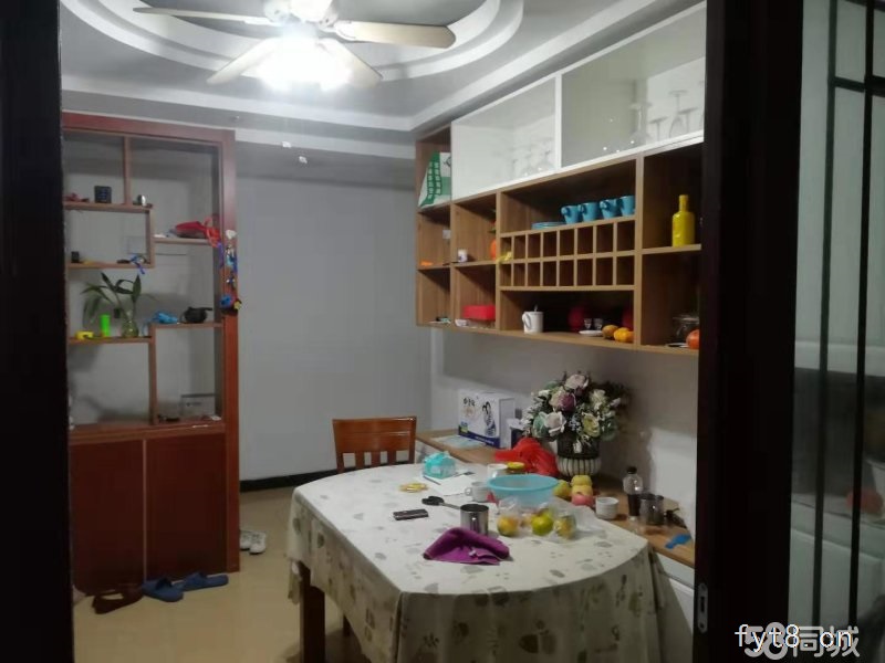 阳光华府 精装边户 133平 送4个阳台 房东急卖 随时看房